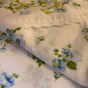 Floral Blue and Green Bedding Set